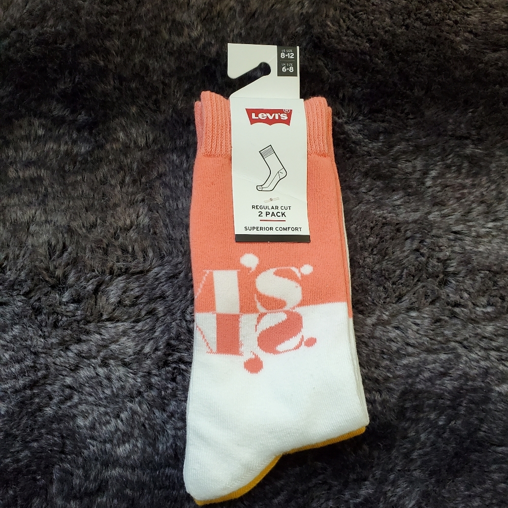 MISMATCHED LEVI'S® LOGO SOCKS‎ (2 PACK)